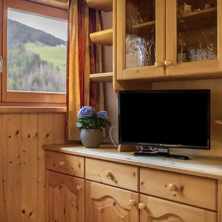 Bolser App Plan De Corones San Vigilio Di Marebbe Room photo